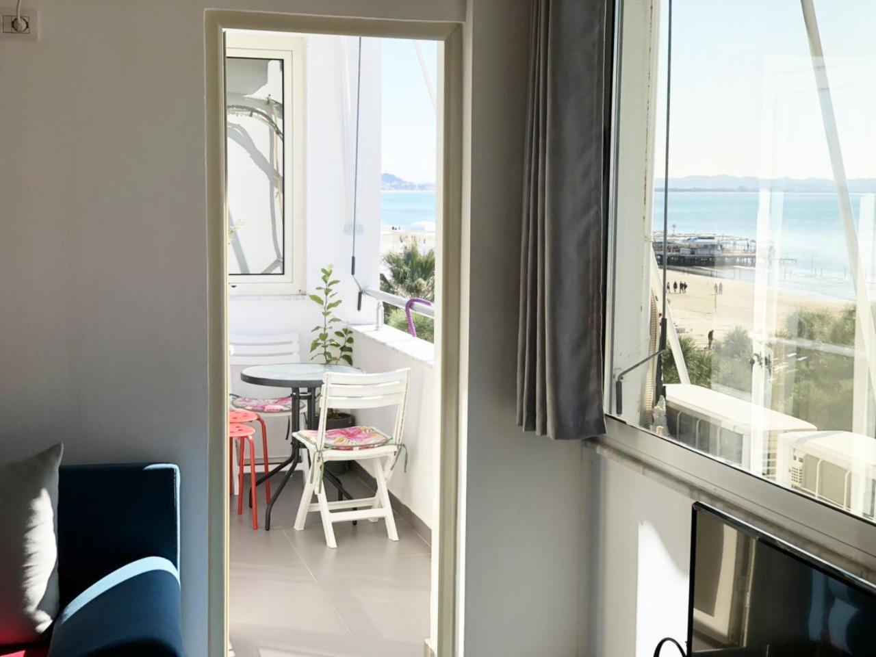 Sea View Nik Apartment
